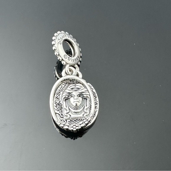 Pandora Haunted Mansion Madam Leota Silver Charm 925 Ale with gift box #108 - Picture 1 of 6
